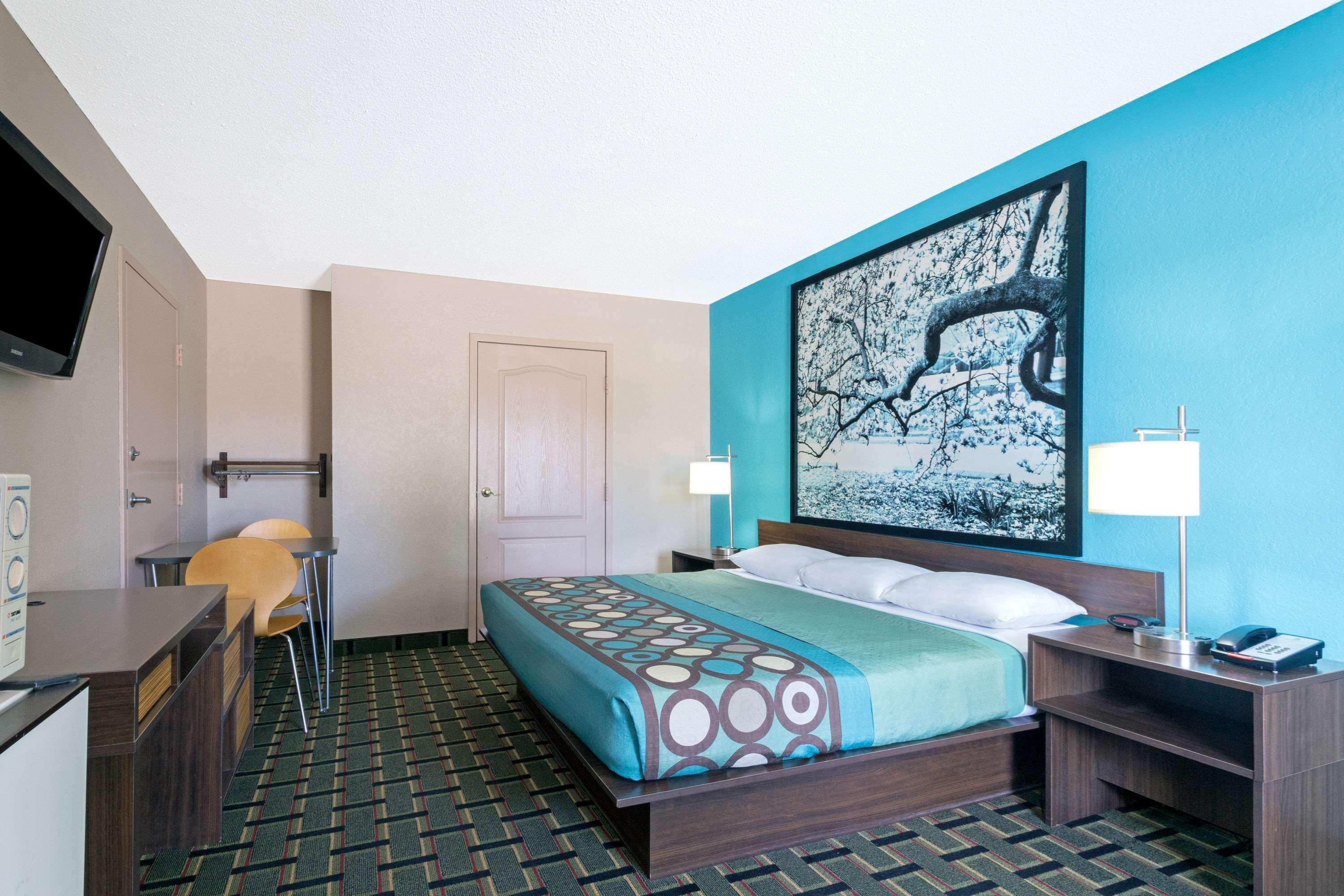 Super 8 By Wyndham Brunswick South I-95 Motel Buitenkant foto