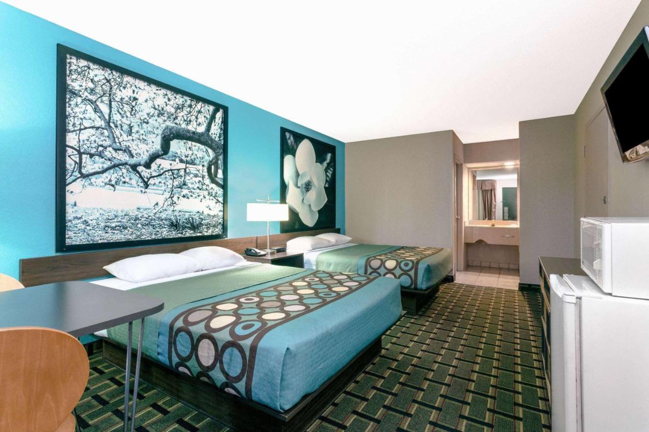 Super 8 By Wyndham Brunswick South I-95 Motel Buitenkant foto