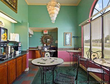 Super 8 By Wyndham Brunswick South I-95 Motel Restaurant foto
