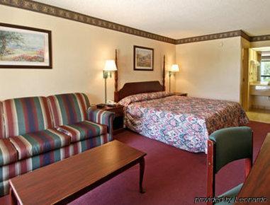 Super 8 By Wyndham Brunswick South I-95 Motel Kamer foto