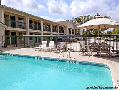 Super 8 By Wyndham Brunswick South I-95 Motel Buitenkant foto